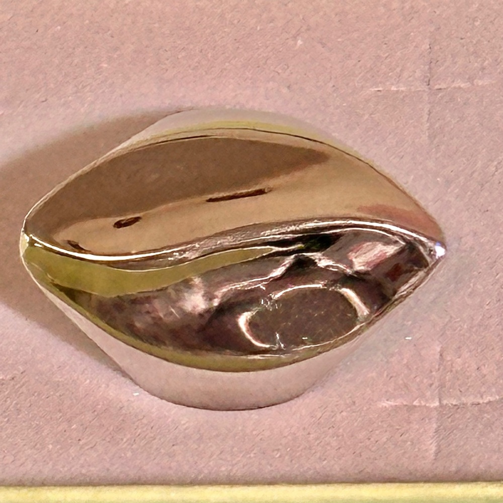 Sculptural Silver Tone Wave Dome Statement Ring Size 7-7.25 PL Marked 11g